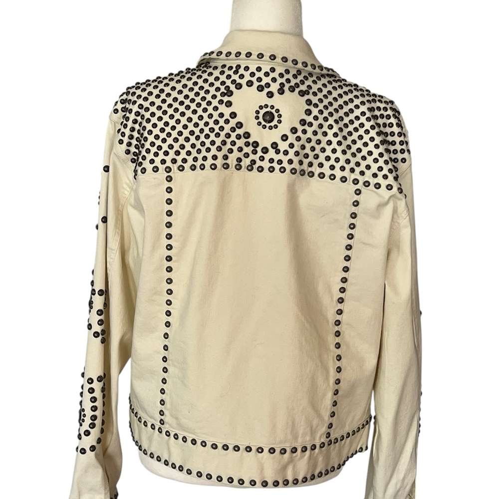 Double D Ranch Cream Denim Jacket with Black Stud Patterns - Picture 8 of 9
